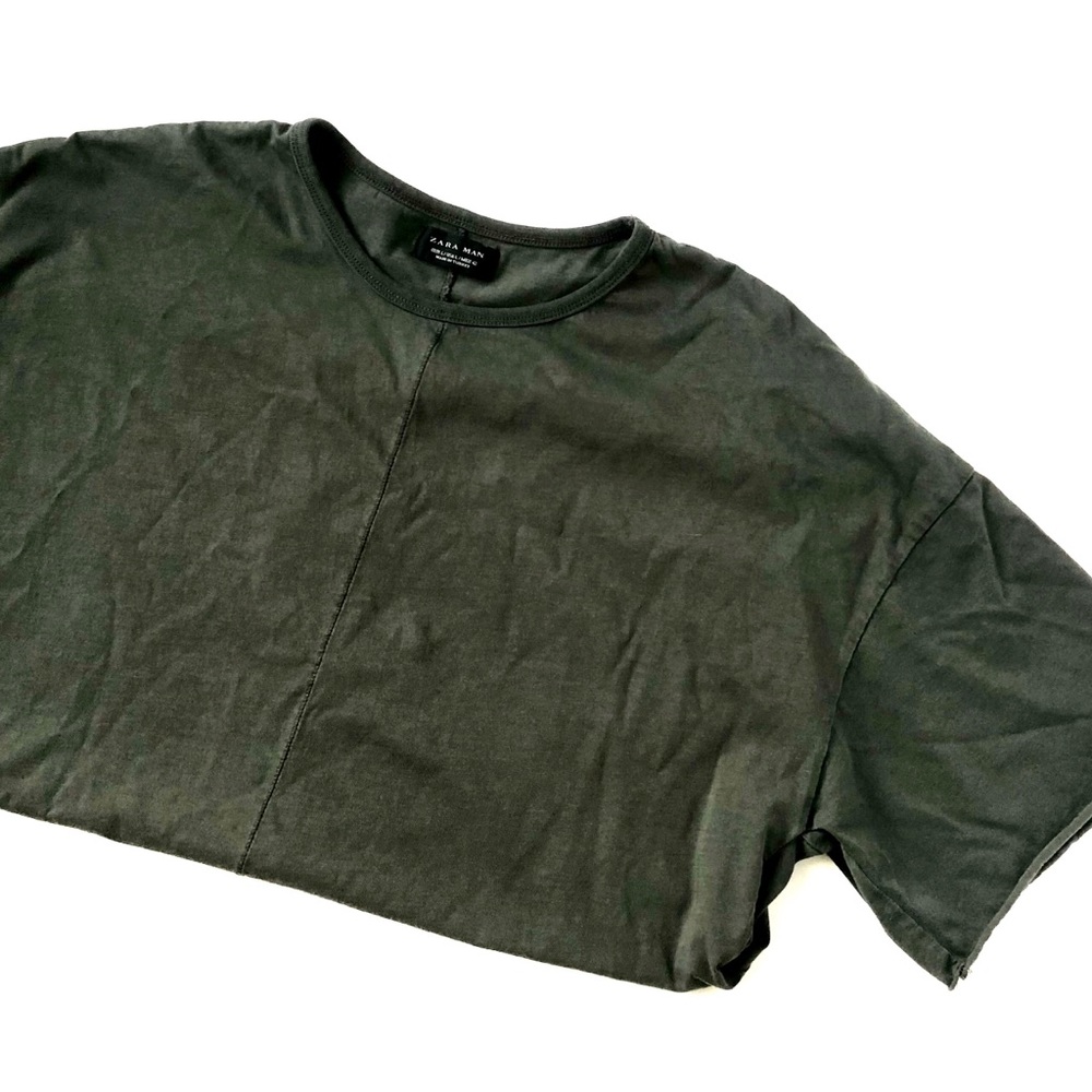 Zara Man Short Sleeve Tee in Dark Green